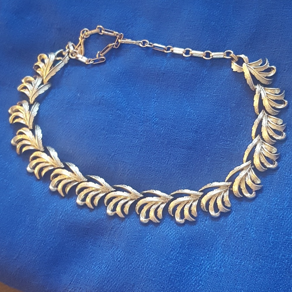 《vintage》Coro gold necklace